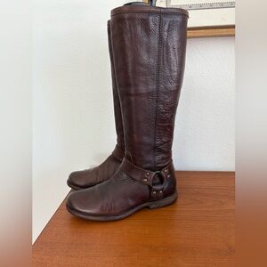 Frye Phillip Tall Harness Boots Brown size 6.5 B Leather Zip up